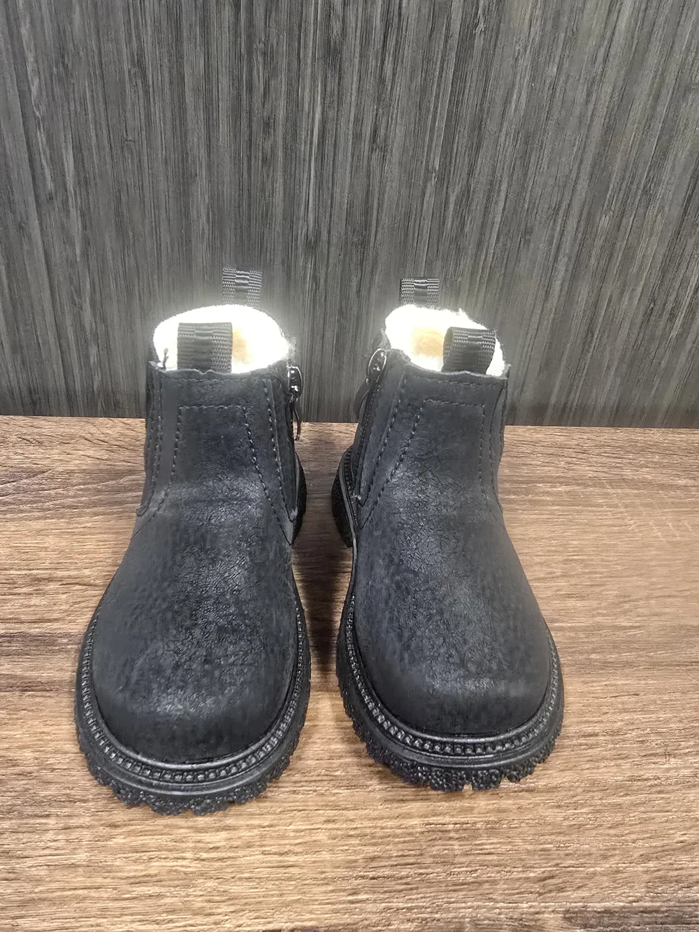N/A cozy black